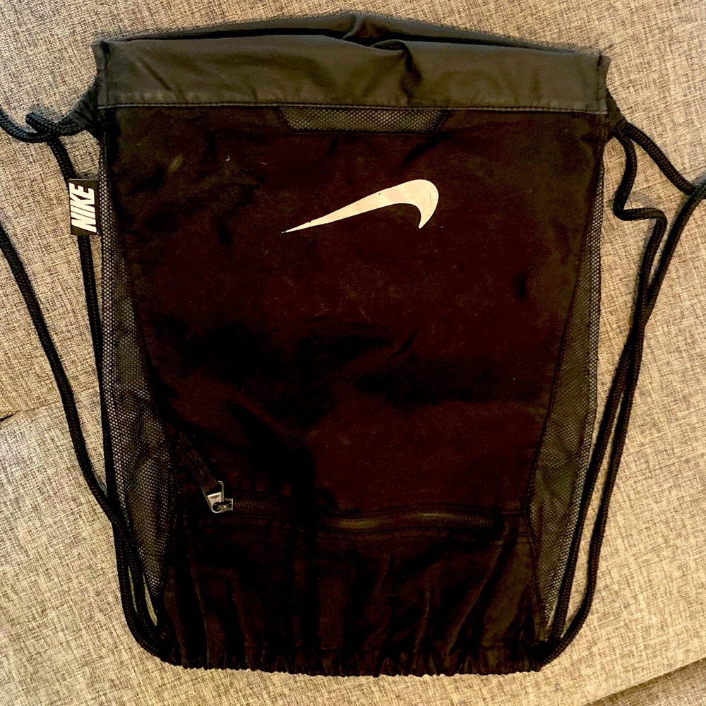 Nike Drawstring Bag - image 1